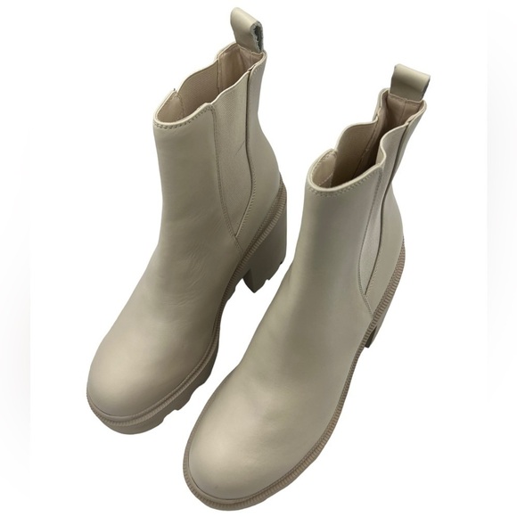 NWOT STEVE MADDEN Roxie Bootie Bone 11M - Picture 9 of 14